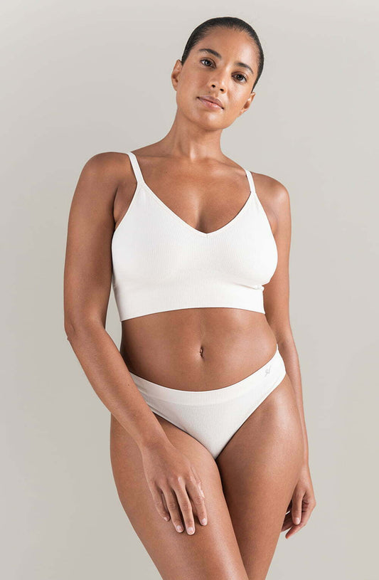 The TENCEL™ Seamless Bralette White Sand